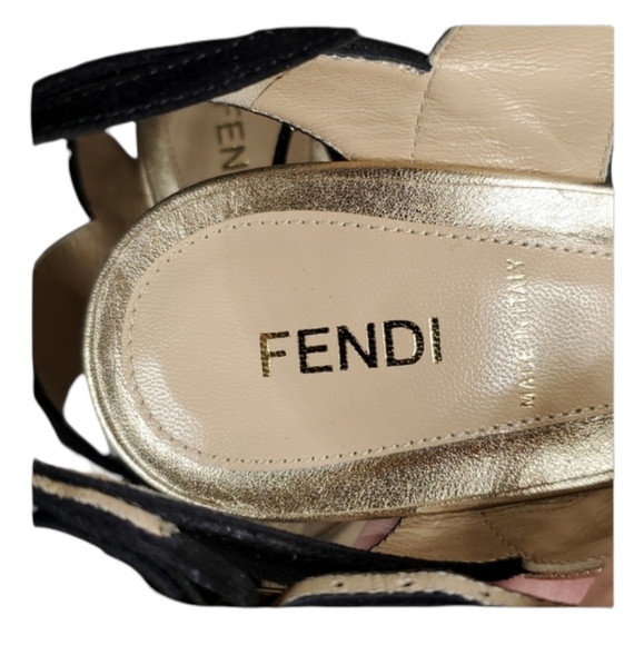 FENDI Sandalo Camoscio Heels w Authentication Certificate - Picture 12 of 16
